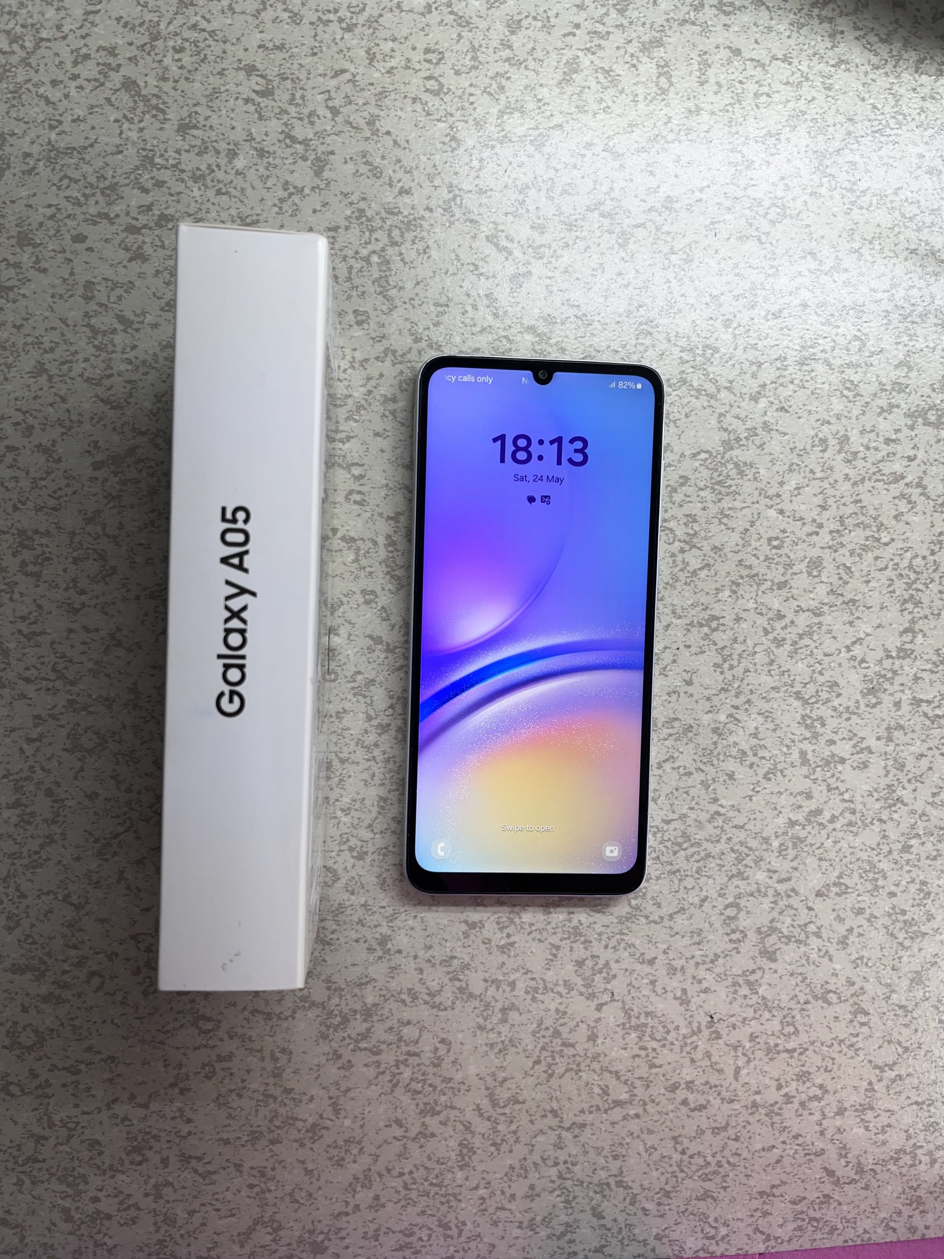 کارکرده-گوشی موبایل سامسونگ مدل Galaxy A05 دو سیم کارت ظرفیت 128 گیگابایت و رم 4 گیگابایت0
