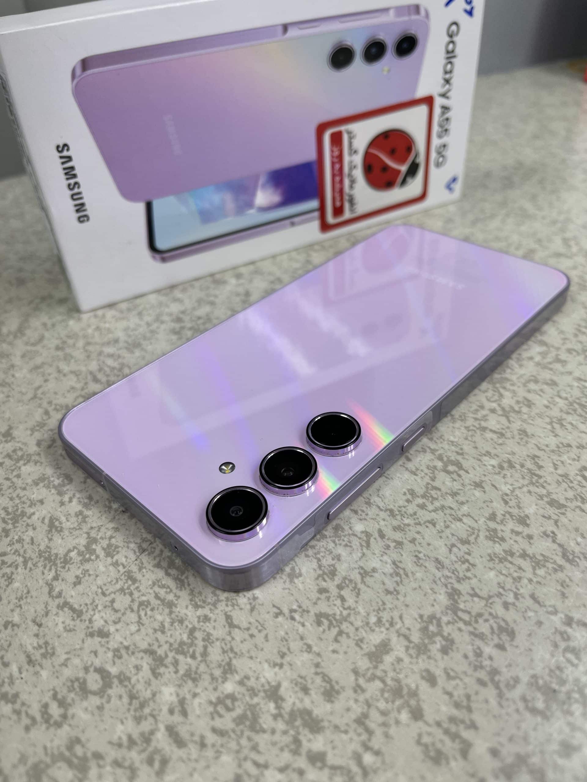کارکرده-گوشی موبایل سامسونگ مدل Galaxy A55 دو سیم کارت ظرفیت 256 گیگابایت و رم 8 گیگابایت رنگ یاسی2